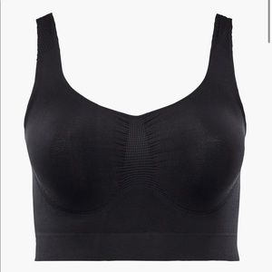 New! M/L Yitty fabletics Nearly Naked Shaping Midi Bra black